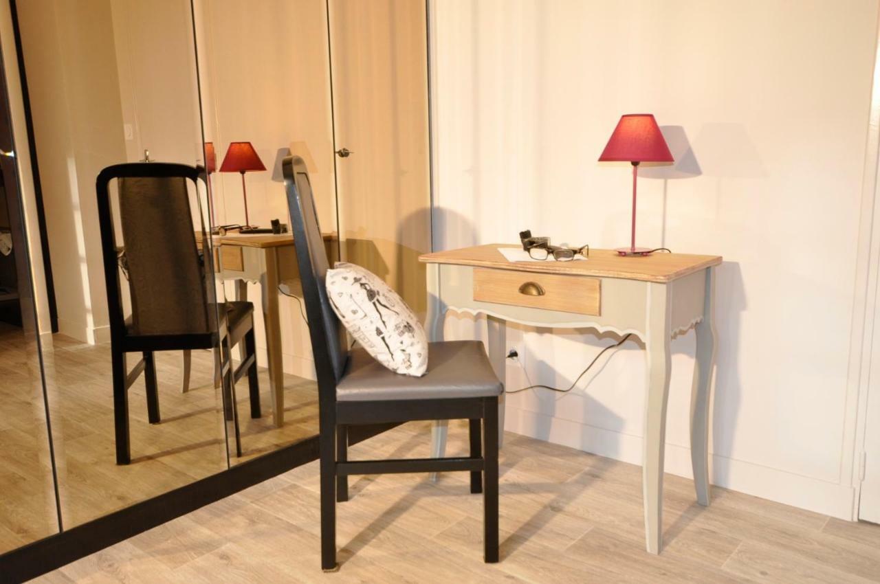 Au Jardin De Lisa Bed & Breakfast Cherreau Bagian luar foto